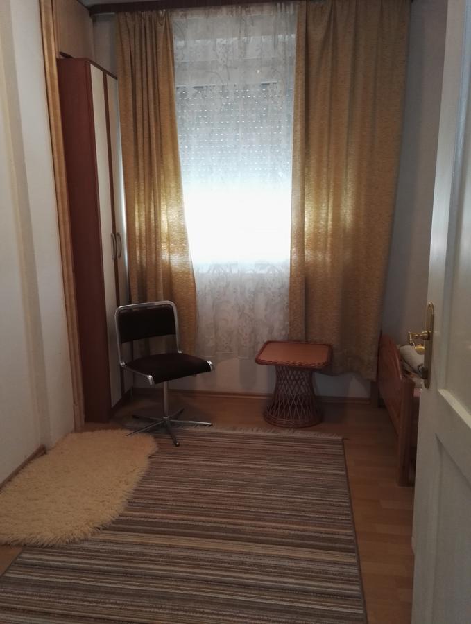 فندق Prenociste Orhideja Odžak المظهر الخارجي الصورة